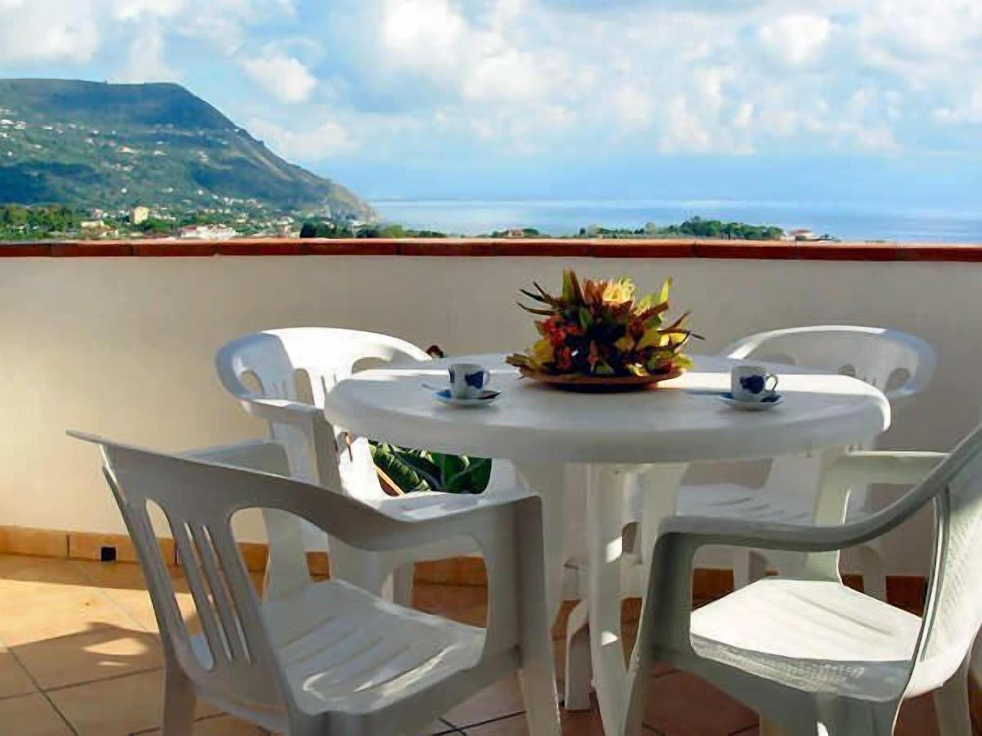 Residence Hotel La Taverna กาโปวาติกาโน ภายนอก รูปภาพ
