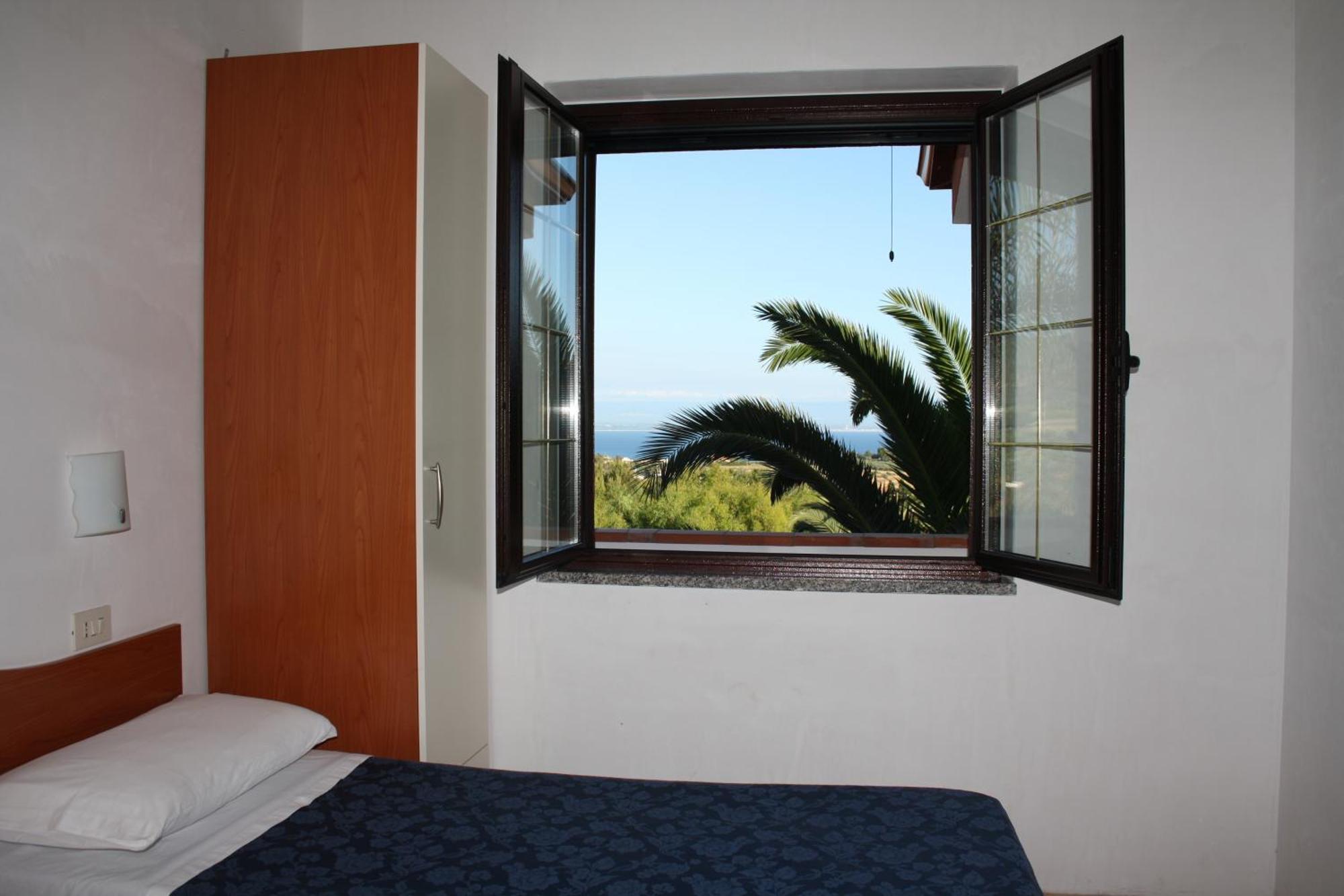 Residence Hotel La Taverna กาโปวาติกาโน ห้อง รูปภาพ