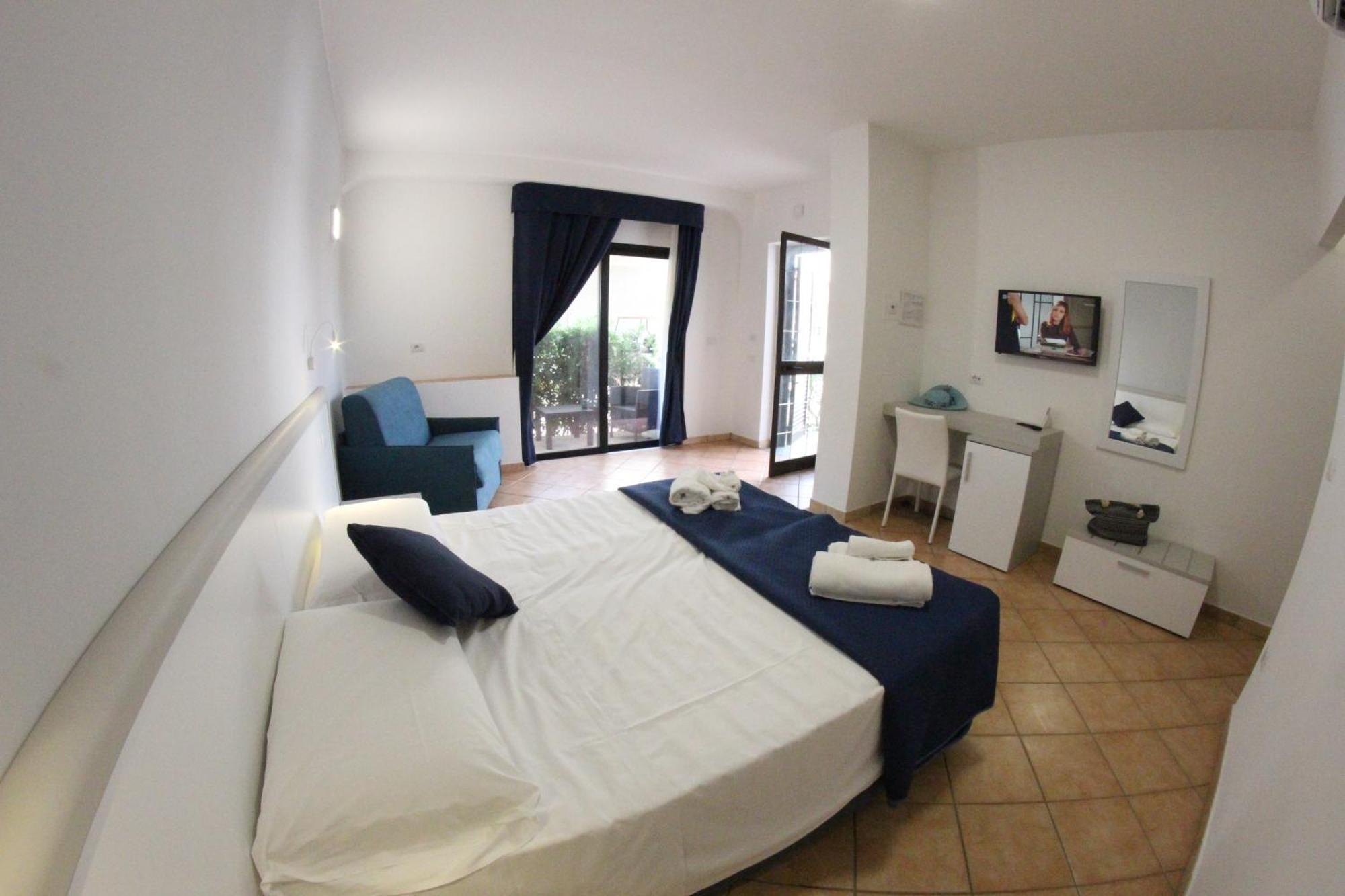 Residence Hotel La Taverna กาโปวาติกาโน ภายนอก รูปภาพ