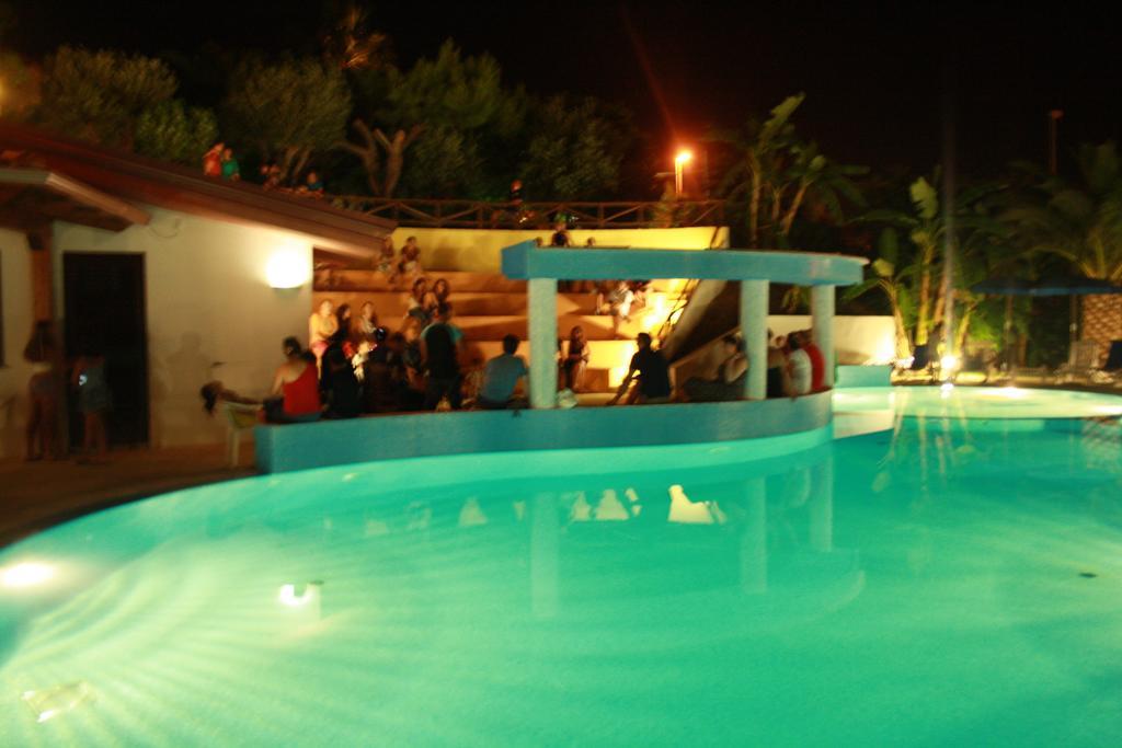 Residence Hotel La Taverna กาโปวาติกาโน ภายนอก รูปภาพ