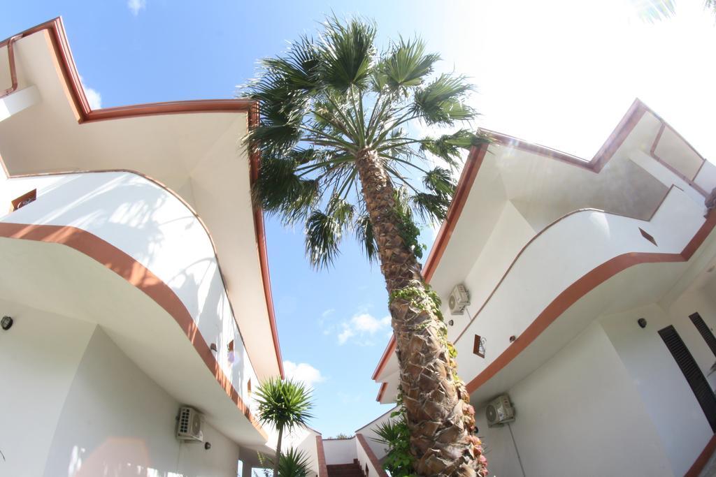 Residence Hotel La Taverna กาโปวาติกาโน ภายนอก รูปภาพ