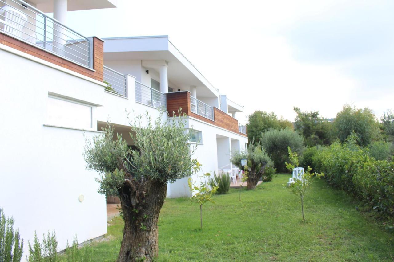 Residence Hotel La Taverna กาโปวาติกาโน ภายนอก รูปภาพ